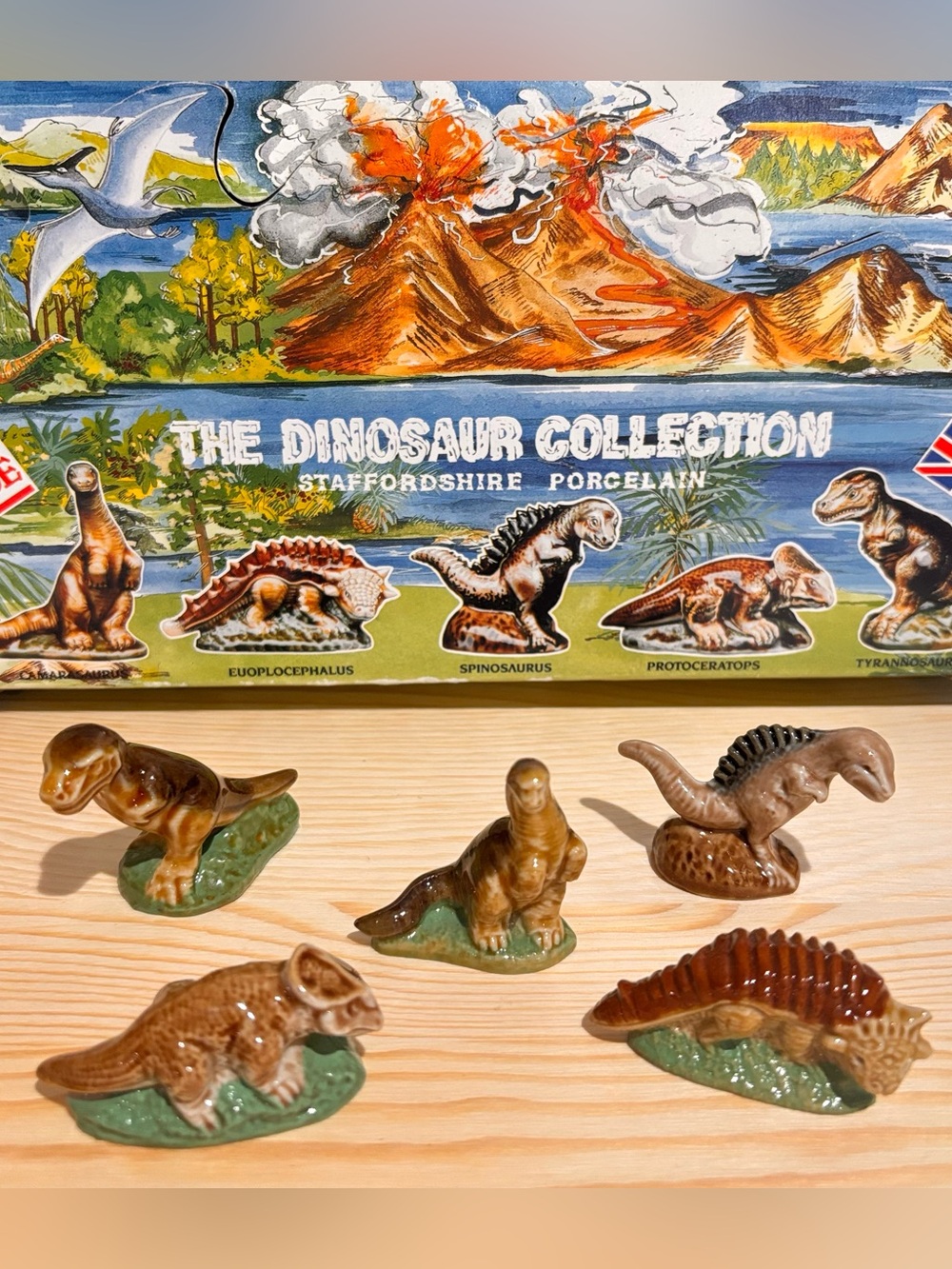 Wade Staffordshire Porcelain Dinosaur Figurines from the 1993 Collection Set 1